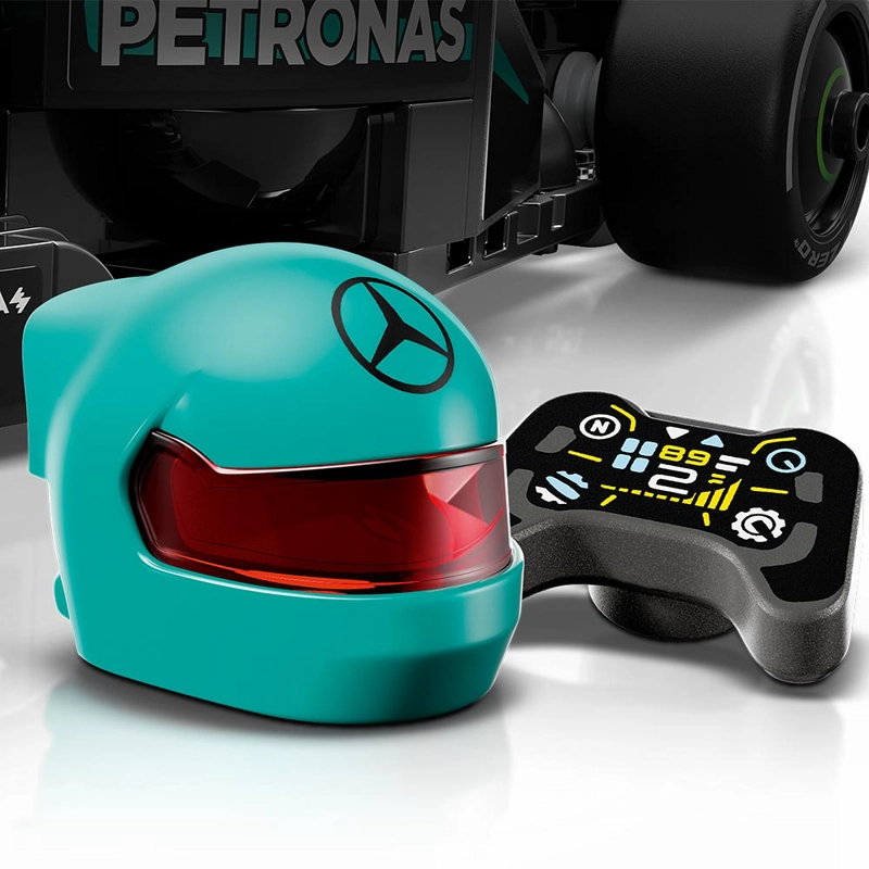 LEGO 77244 AUTO DE CARRERAS MERCEDES-AMG F1® W15 - 9
