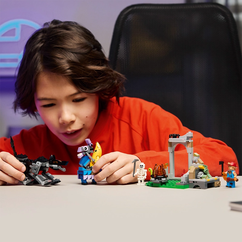 LEGO 77075 CAMPAMENTO DE BANANIN Y BUJIA - 4