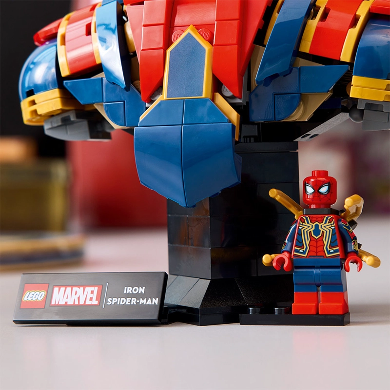 LEGO BUSTO DE IRON SPIDER-MAN  76326 - 6