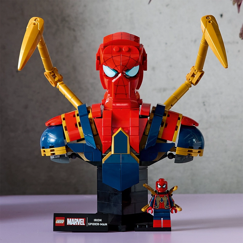 LEGO BUSTO DE IRON SPIDER-MAN  76326 - 7