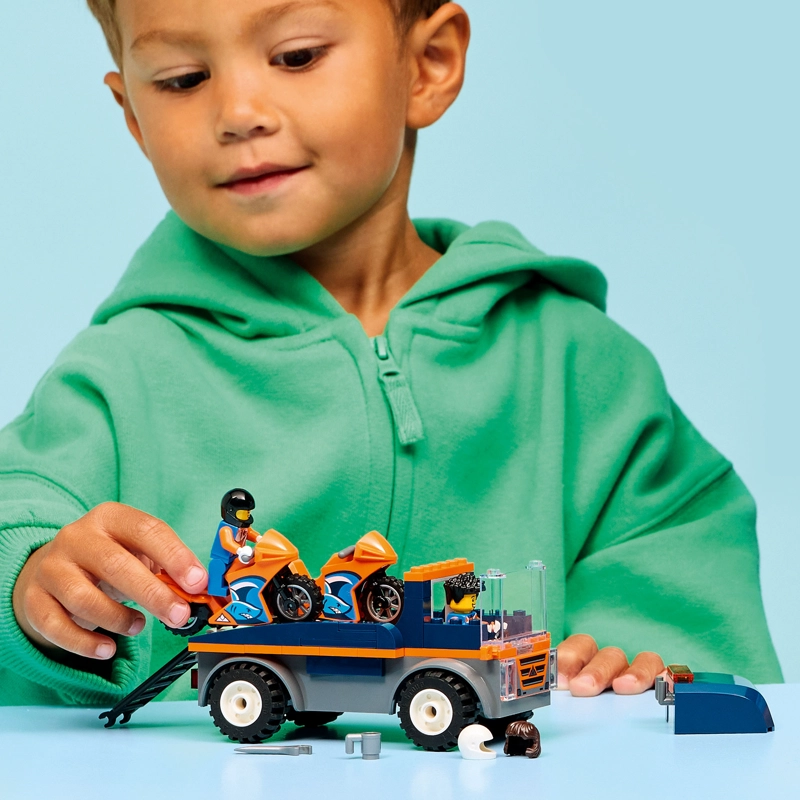 LEGO 60491 CAMION DE TRANSPORTE DE MOTOS - 7