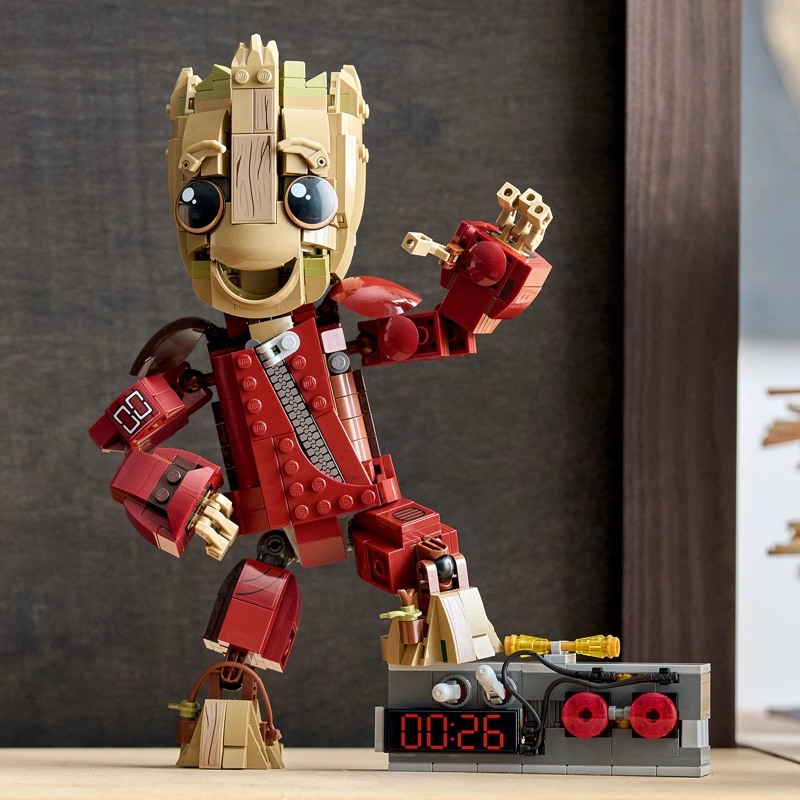 LEGO 76341 GROOT CON TRAJE DE SAQUEADOR - 2