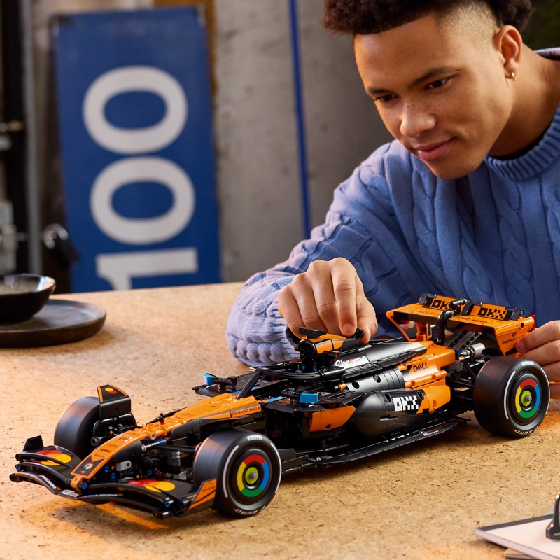 LEGO 42228 AUTO MCLAREN MCL39 F1 TECHNIC - 5