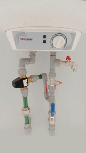 VALVULA MEZCLADORA TERMOSTATICA ESBE DE 1/2 PARA TERMOS - 6