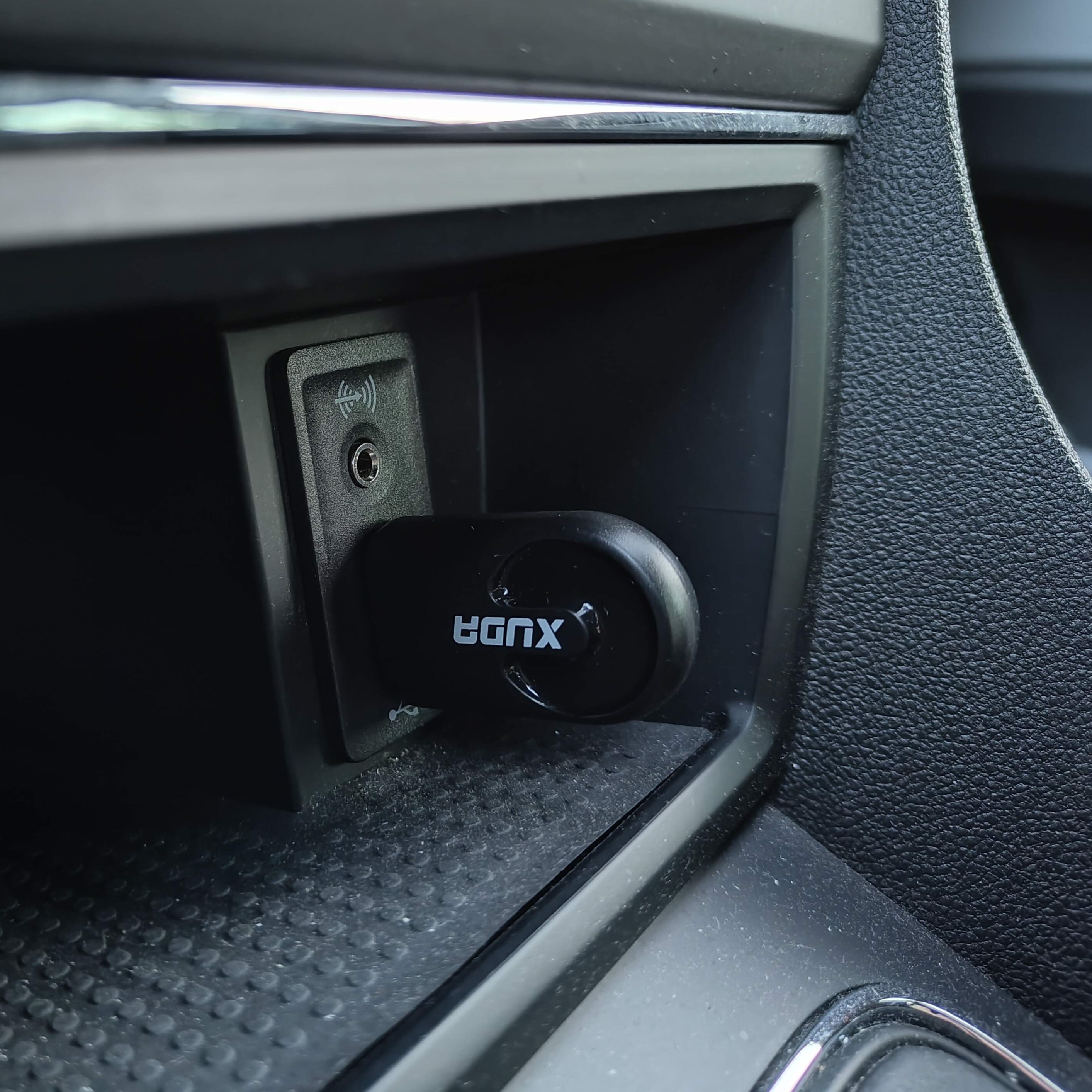 MINI ADAPTADOR INALÁMBRICO XUDA CARPLAY ANDROID AUTO - 2