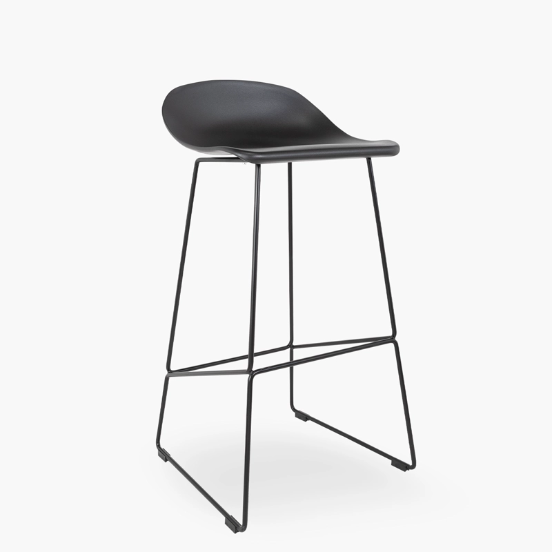 TABURETE FORM DESIGN KLEIN 1 CUERPO NEGRO PISO BAR - 3