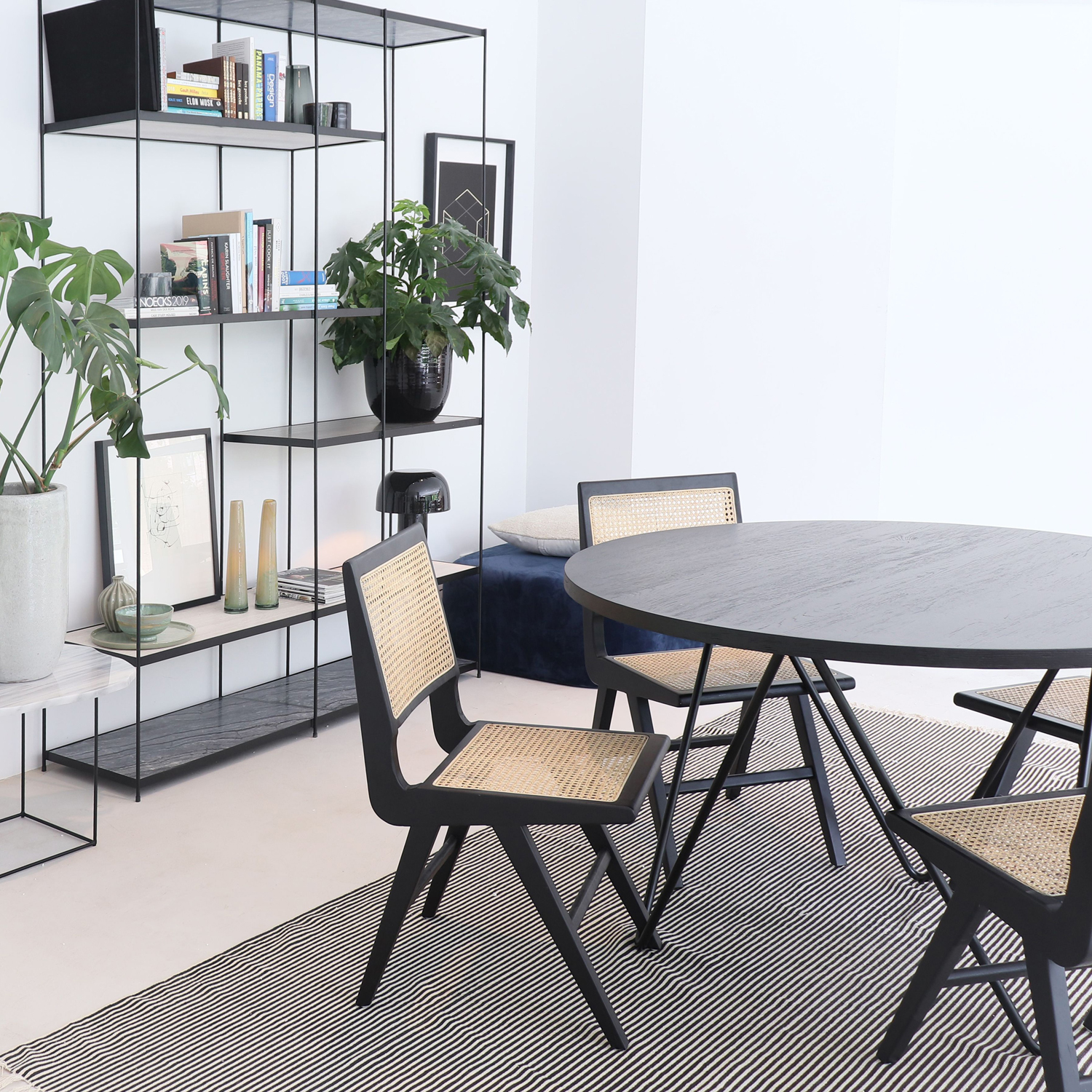 SILLA COMEDOR FORM DESIGN PIERRE 1 CUERPO MADERA NEGRO - 2
