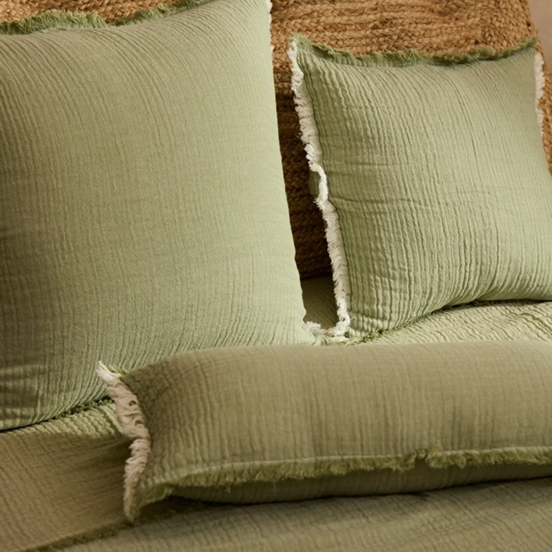 FUNDA COJIN LAYER2 VERDE 30X60 CALMA HOUSE - 4