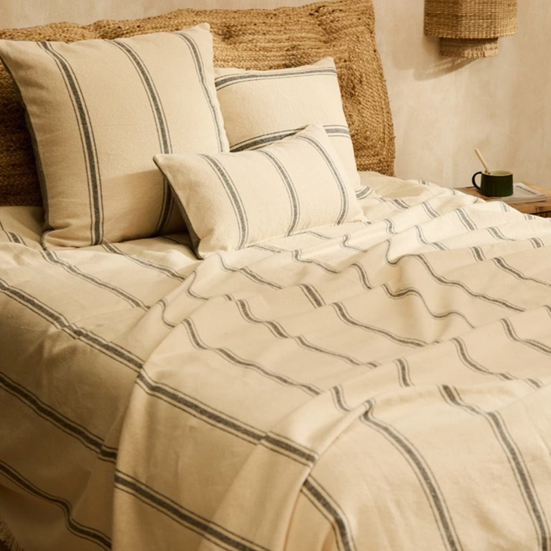 COLCHA BARI 80X260 (CAMA 1 O 1 1/2 PLAZAS) CALMA HOUSE - 2