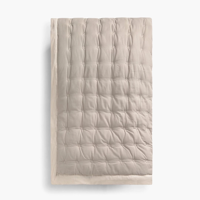 COLCHA NIMES 240X260 BEIGE (CAMA 2 PLAZAS-QUEEN) CALMA HOUSE - 1