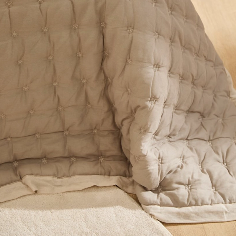 COLCHA NIMES 240X260 BEIGE (CAMA 2 PLAZAS-QUEEN) CALMA HOUSE - 6