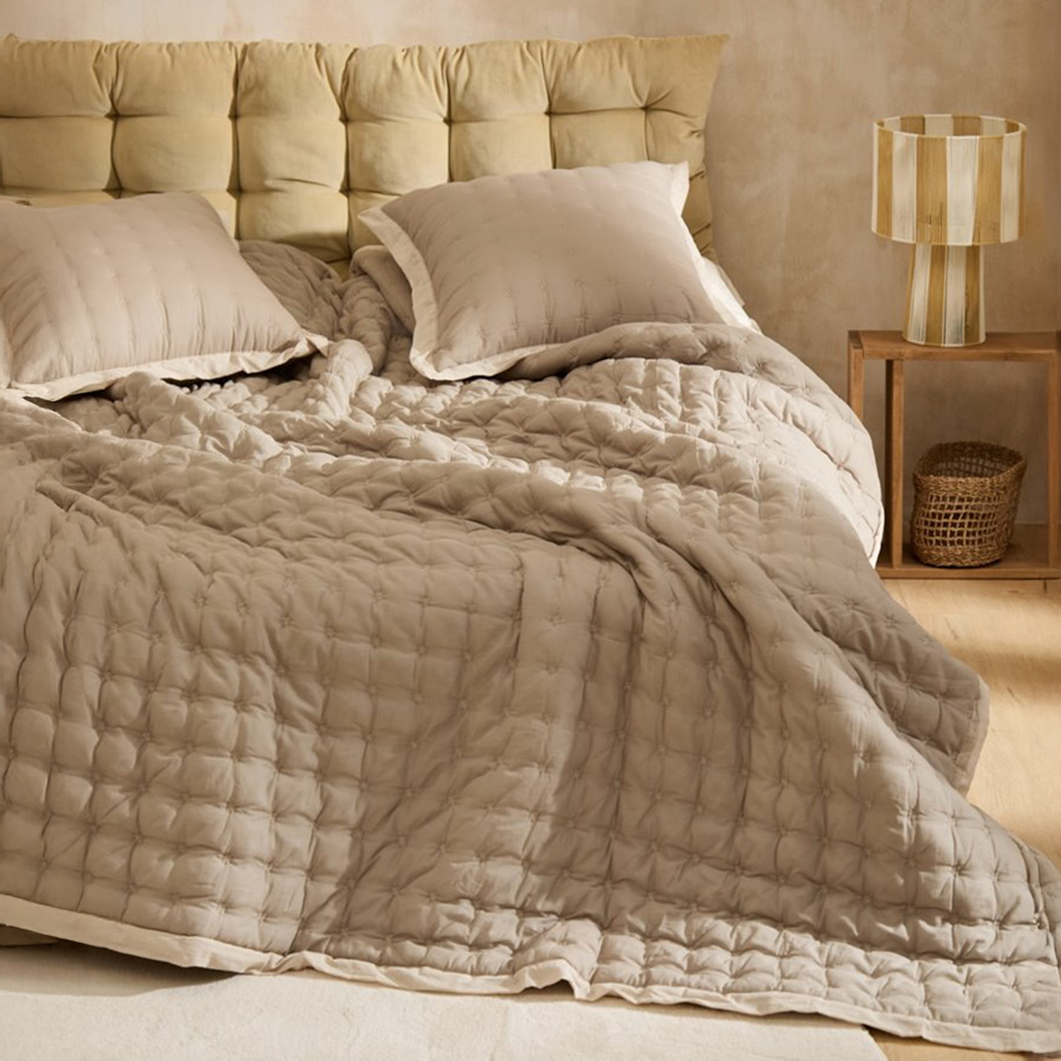 COLCHA NIMES 240X260 BEIGE (CAMA 2 PLAZAS-QUEEN) CALMA HOUSE - 7