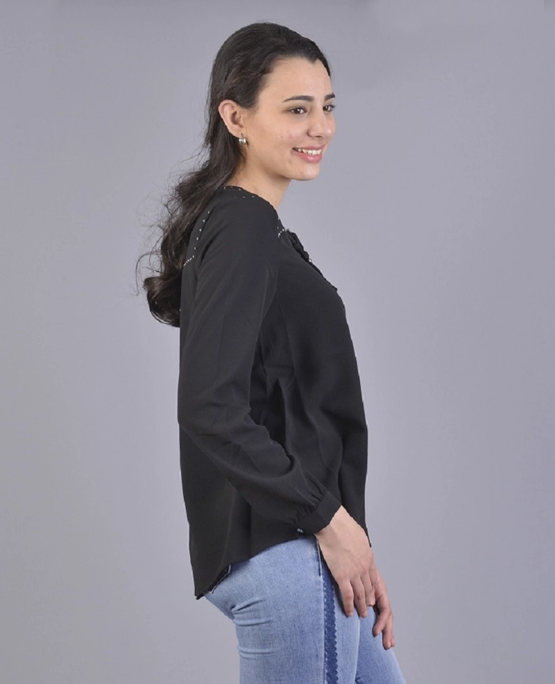 BLUSON CON TACHAS - 2