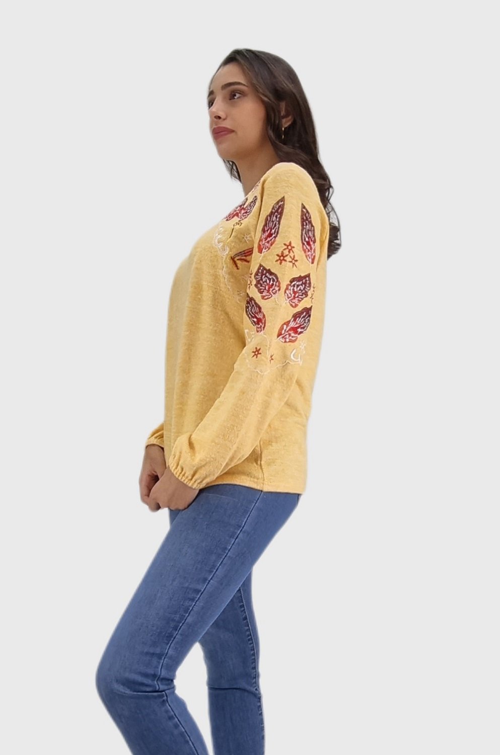 POLERA BORDADA - 2