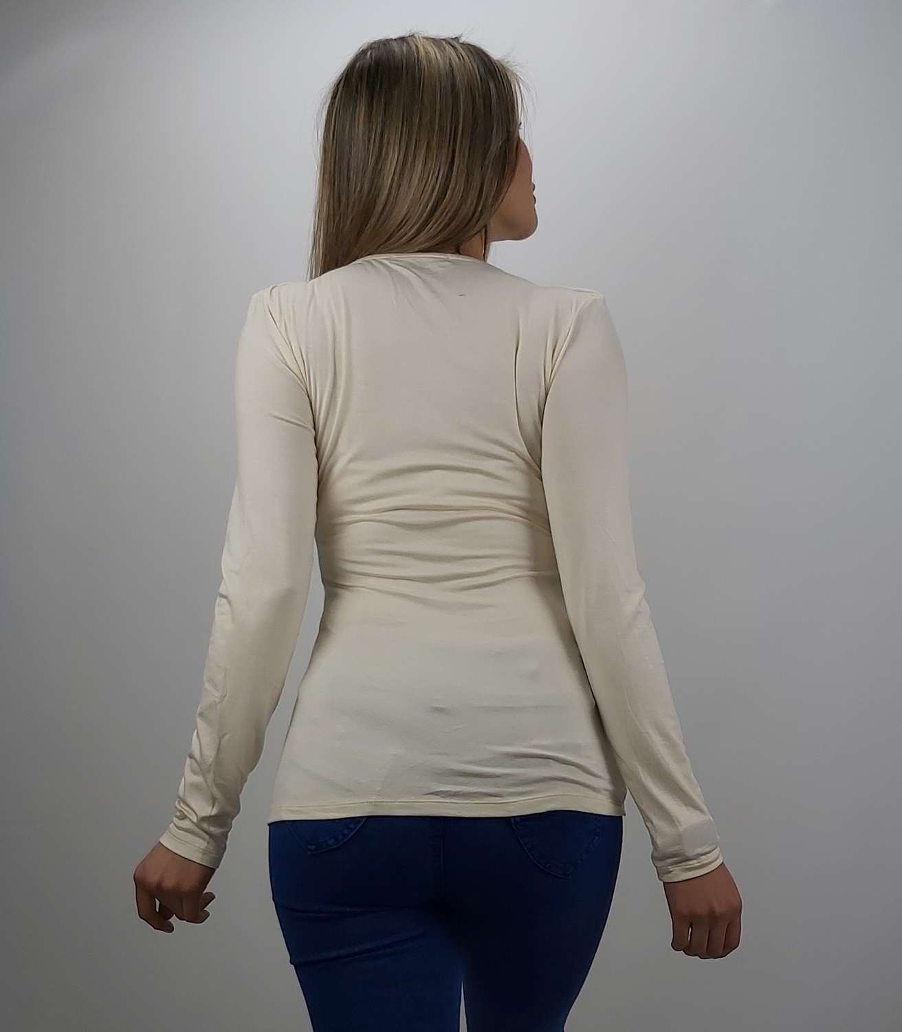 POLERA APLICACIÓN TACHAS - 4