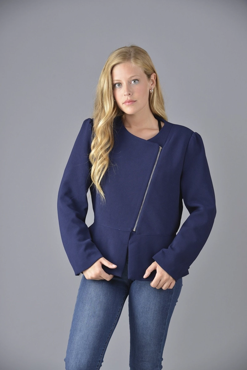 BLAZER CON CIERRE - 4