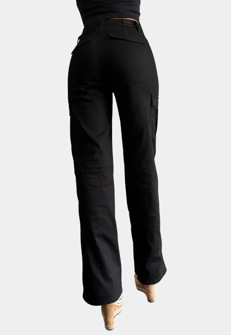 PANTALON CARGO ALGODÓN MOM MUJER TENTATION BLACK TIRO ALTO PUSH UP - 3