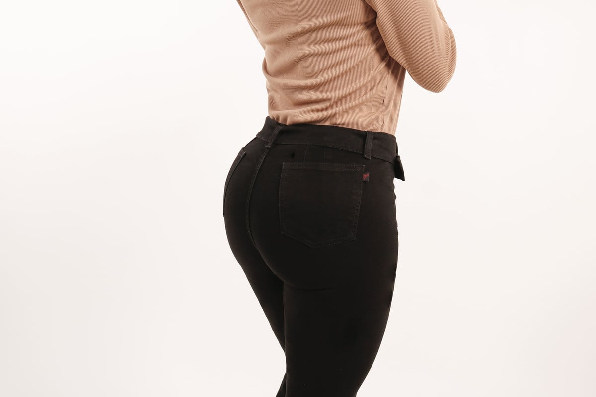 JEAN LARGO FLARE MUJER TENTATION NEGRO CORTES PIERNA - 3