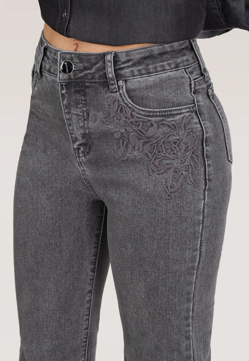 JEANS RECTO BORDADO T.ALTO - 3