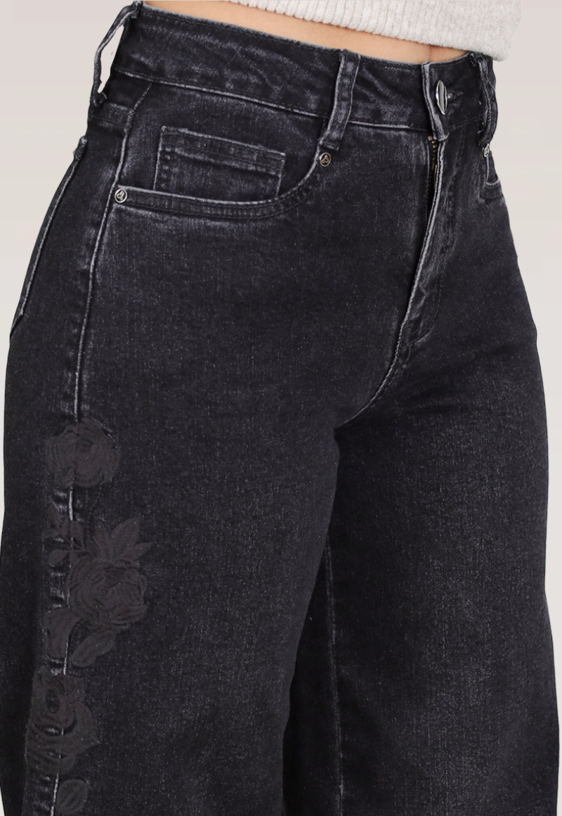WIDE LEG BORDADO LATERAL T.ALTO - 3