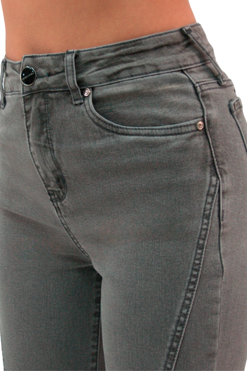 JEANS RECTO GRIS ELASTICADO - 4