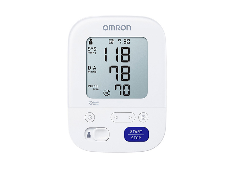 TOMA PRESIÓN DIGITAL DE BRAZO OMRON 7154 + BZTE ADULTO Y PEDIÁTRICO + ADAPTADOR ELÉCTRICO - 2