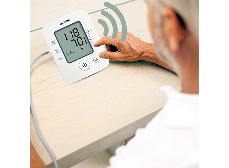 TOMA PRESIÓN DIGITAL DE BRAZO YUWELL YE660D CON VOZ + TALLÍMETRO DIGITAL - 12