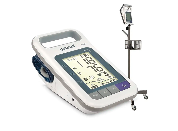 TOMA PRESIÓN DIGITAL DE BRAZO YUWELL YE680E DUAL + PEDESTAL - 1