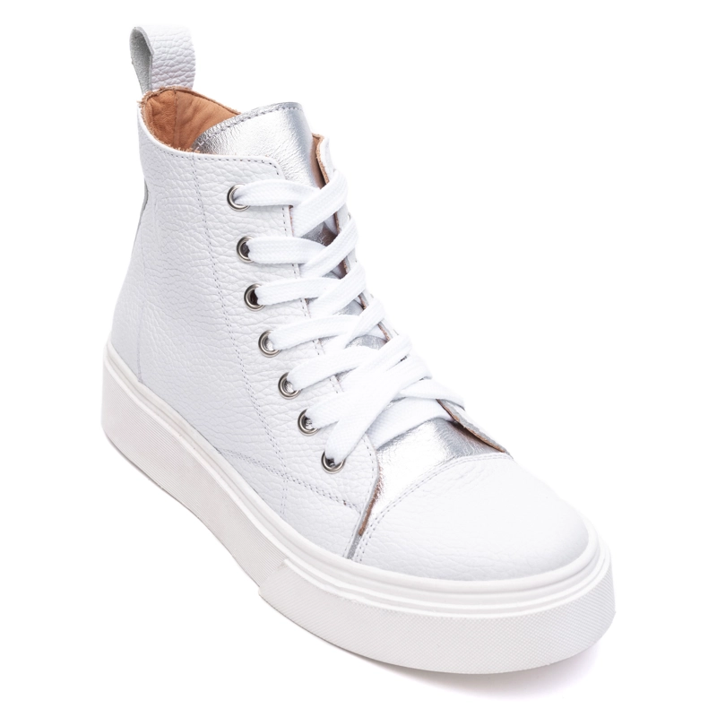ZAPATILLA CUERO FUTRONO EN COLOR BLANCO BARRIENTOS - 3