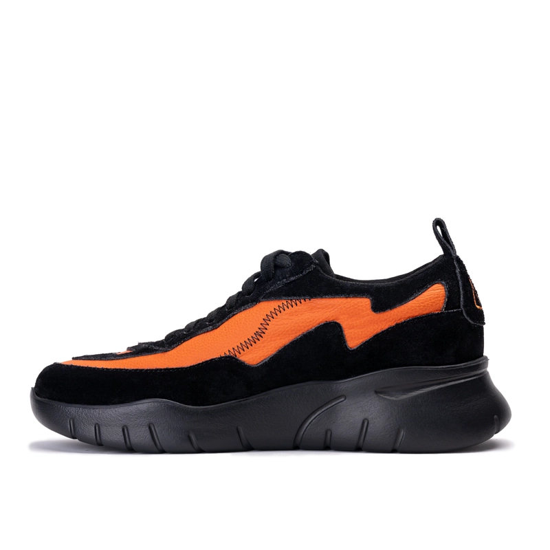 ZAPATILLA URBANA VOLCANO X A.D EN COLOR NEGRO LANDAZURI - 2
