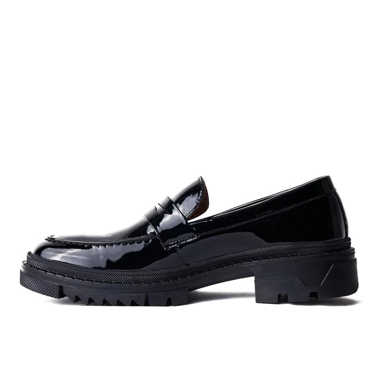 MOCASIN URBANO SEBAGO NEGRO CHAROL ZAMETA - 2