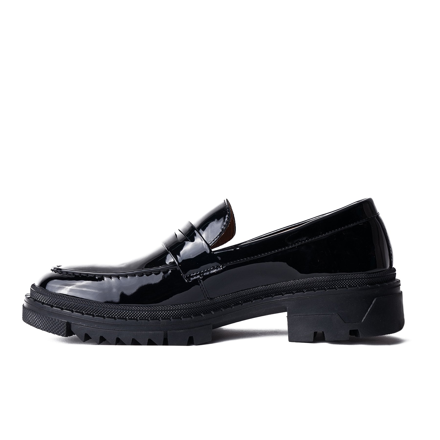 MOCASIN URBANO SEBAGO NEGRO CHAROL ZAMETA - 2