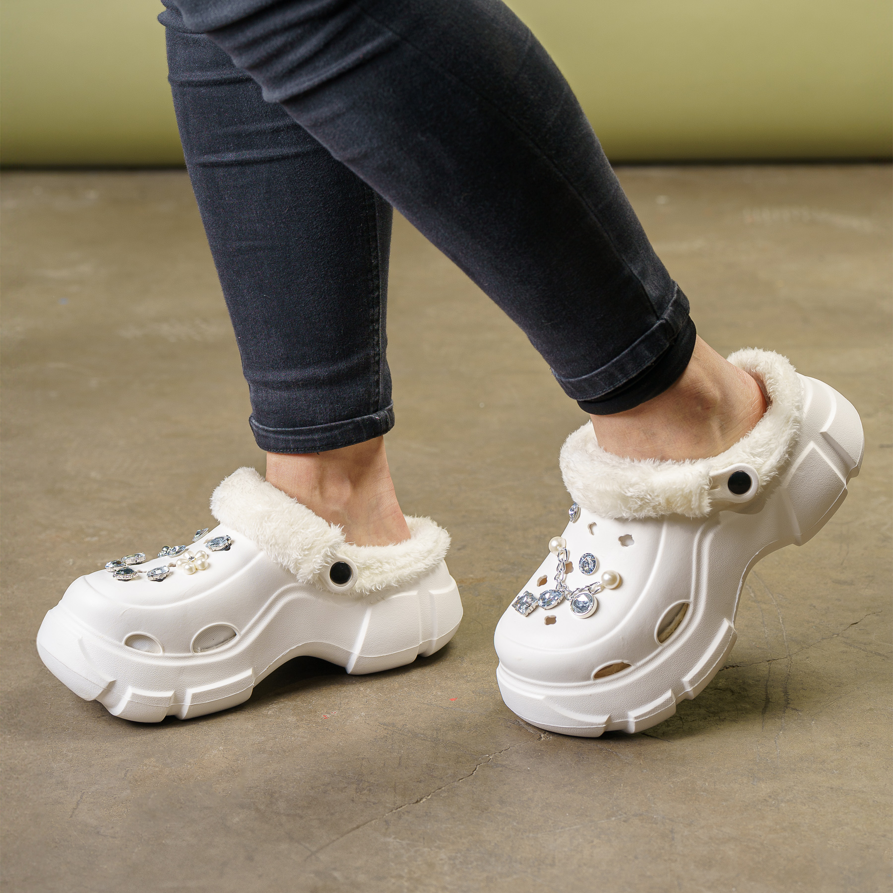 ZUECO MUJER BOVINITA BLANCO ITZAE CHINITOWN - 2