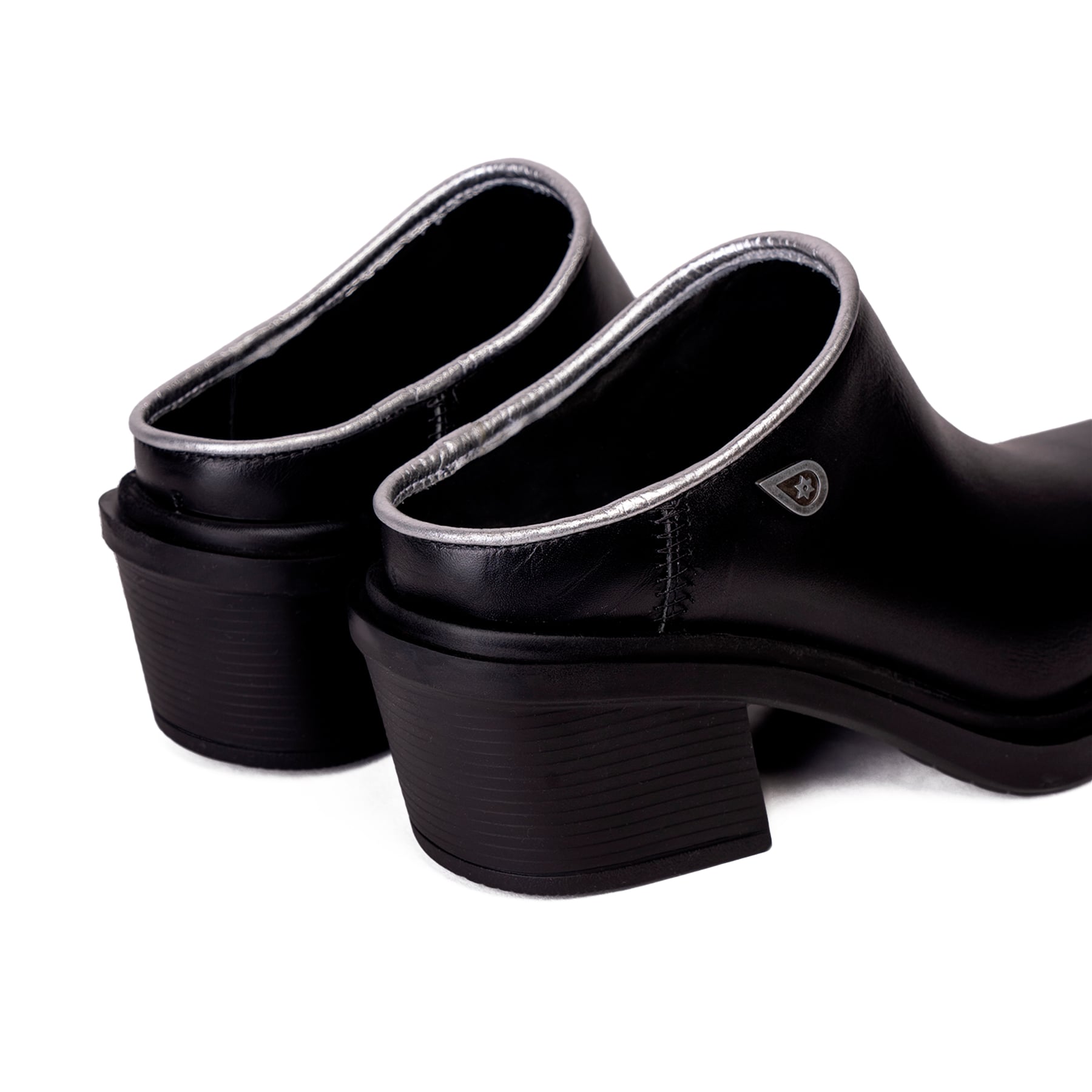 ZAPATO CUERO MULE BRUMA NEGRO LANDAZURI - 5