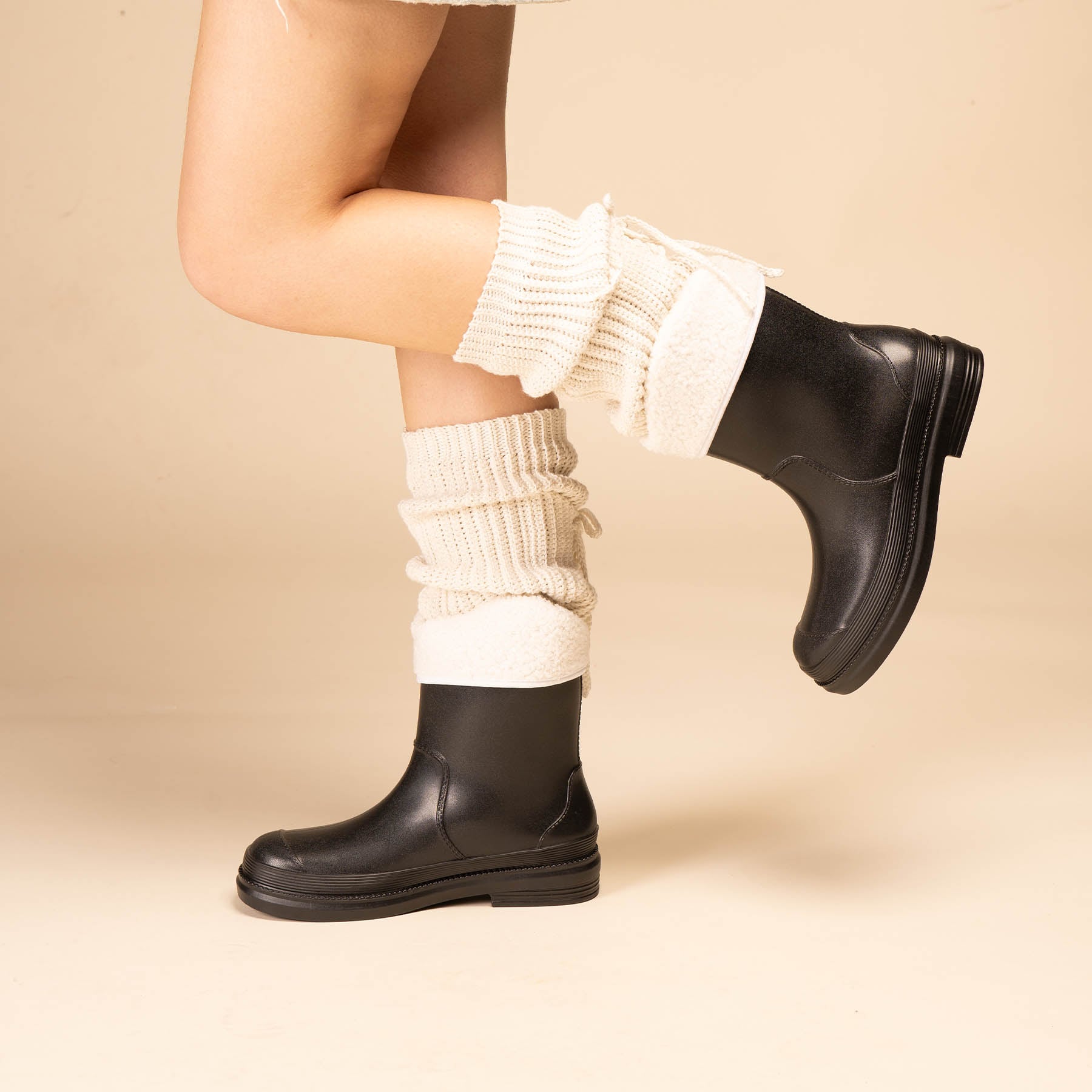 BOTA DE AGUA MUJER NOSISA NEGRO CHINITOWN - 2
