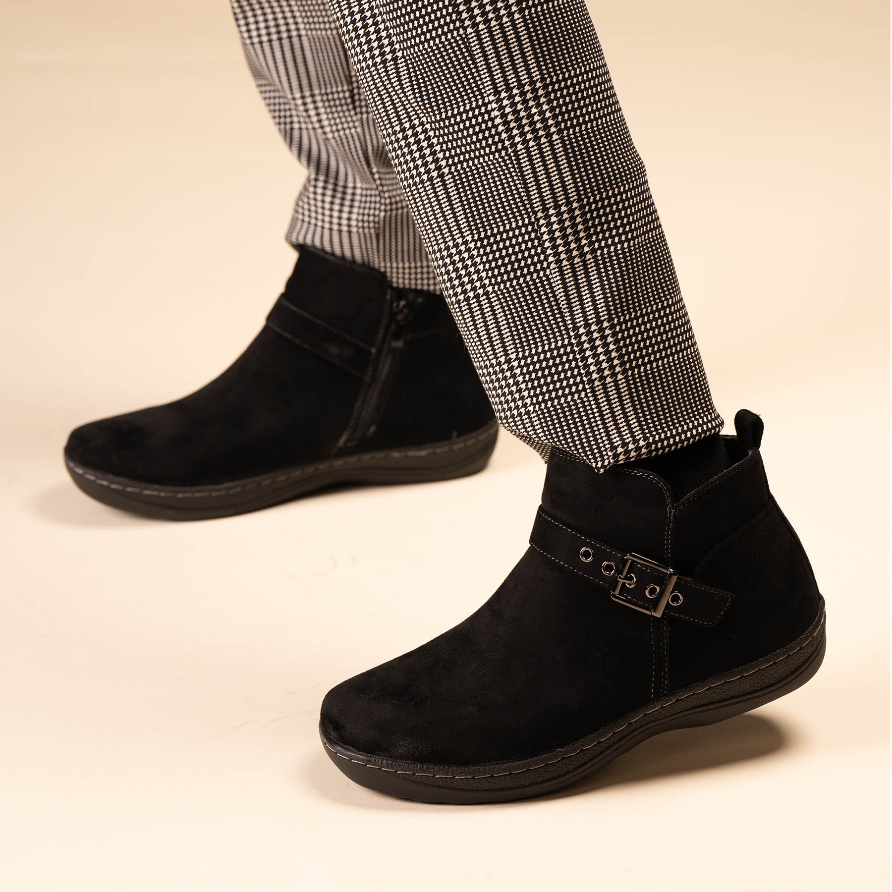 ZAPATO CASUAL MUJER LESEDI  NEGRO CHINITOWN - 5