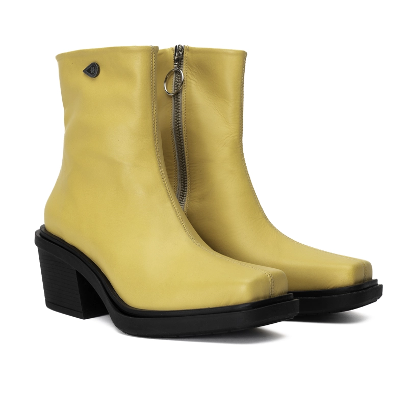 BOTIN CUERO HELA AMARILLO LANDAZURI - 2