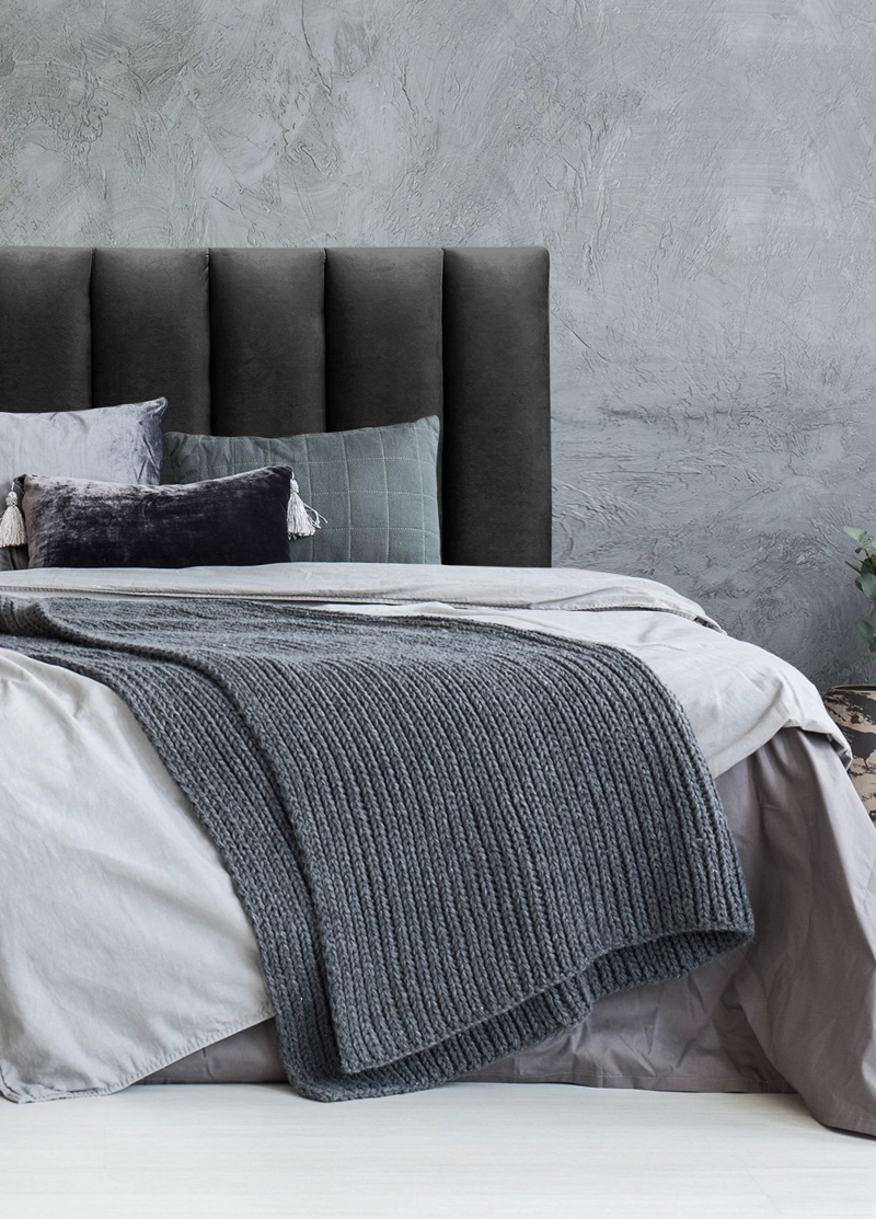 RESPALDO DE CAMA TUBULAR VERTICAL FELPA NEGRO - KING - 1