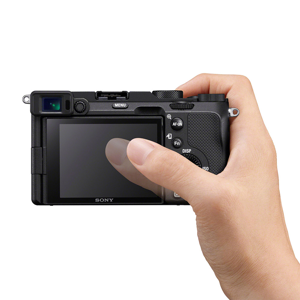 CÁMARA COMPACTA FULL-FRAME ALPHA 7C - 6