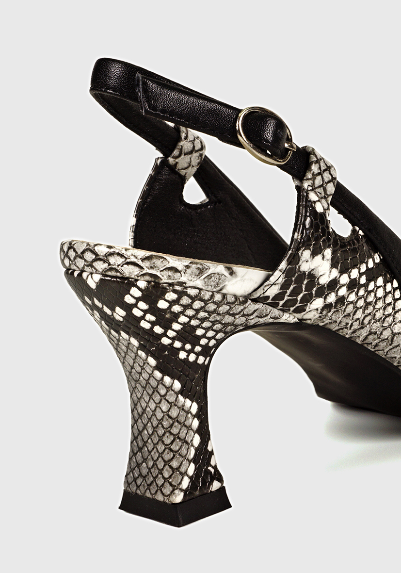 SANDALIAS MUJER DEGAS CUERO NEGRO LAYLA CH0306S23BLK - 6