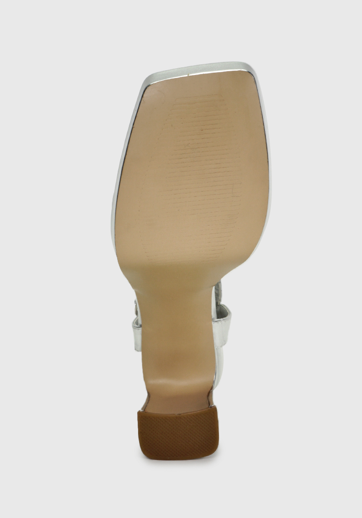 SANDALIA PETRAL PLATEADO - 8