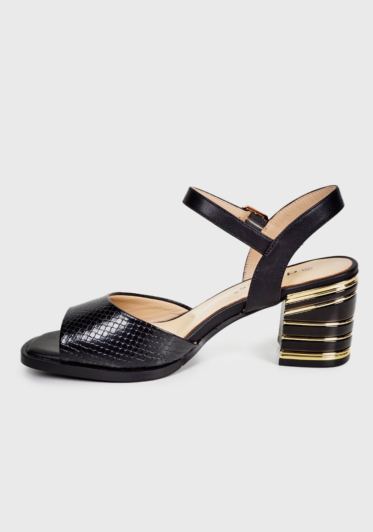 SANDALIAS MUJER DEGAS CUERO NEGRO JAVI CH0302S24BLK - 5