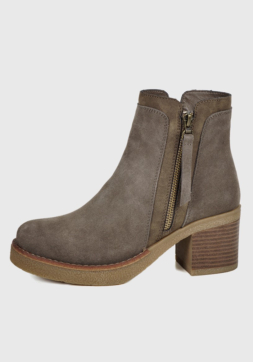 BOTÍN CUERO TAUPE MANIER CASUAL - 2
