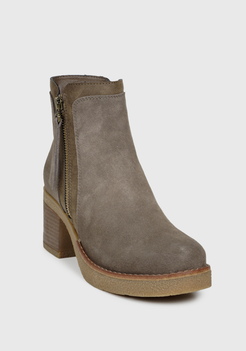 BOTÍN CUERO TAUPE MANIER CASUAL - 3