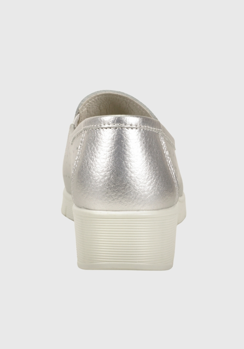 MOCASINES MUJER DEGAS CUERO ARANNA PLATEADO XF8807S25SIL - 5