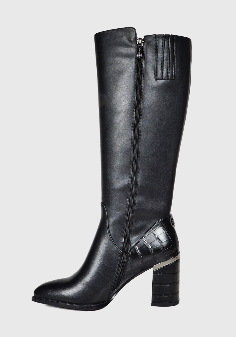BOTA MUJER CUERO AMARULA NEGRO - 6
