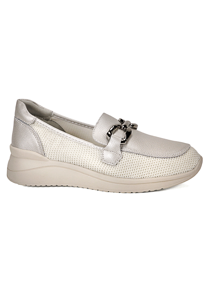 MOCASIN CUERO ZULLYS NACAR - 1