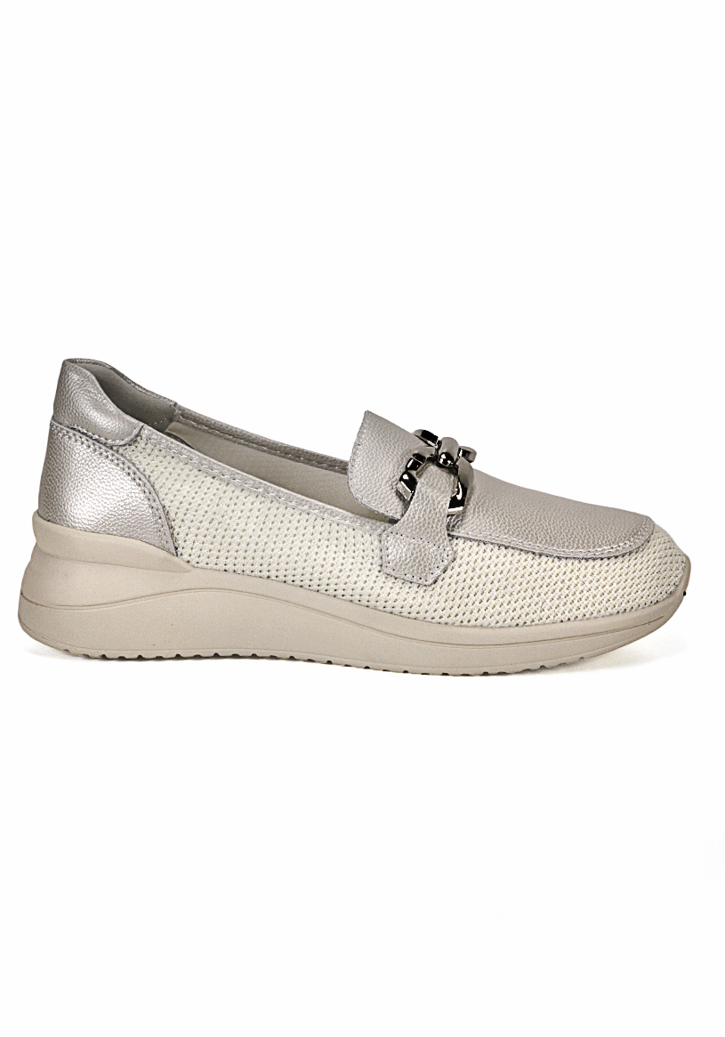 MOCASIN CUERO ZULLYS NACAR - 2