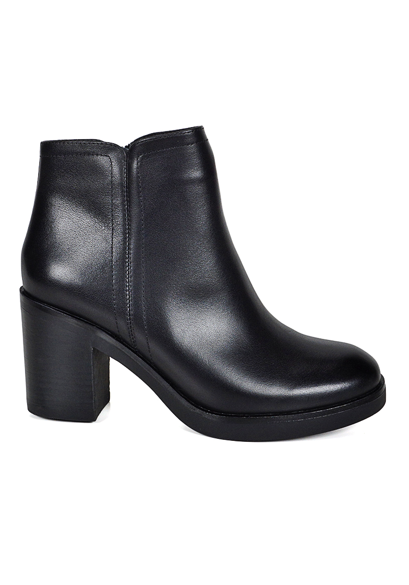 BOTIN CUERO ZAHRA NEGRO - 1