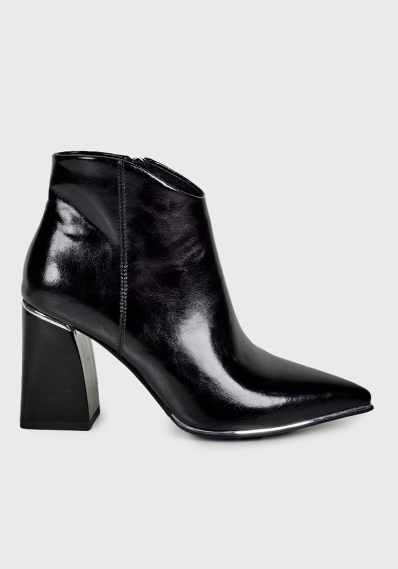 BOTIN CUERO DAYMAR NEGRO - 2